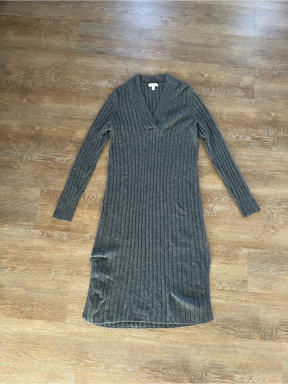 Nordstrom 100% Cashmere Ribbed V-Neck Midi Sweater Dress Gray | Large